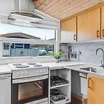 Lovely In With Kitchen 度假居 汉斯特霍尔姆