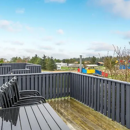 Lovely In With Kitchen Hébergement de vacances